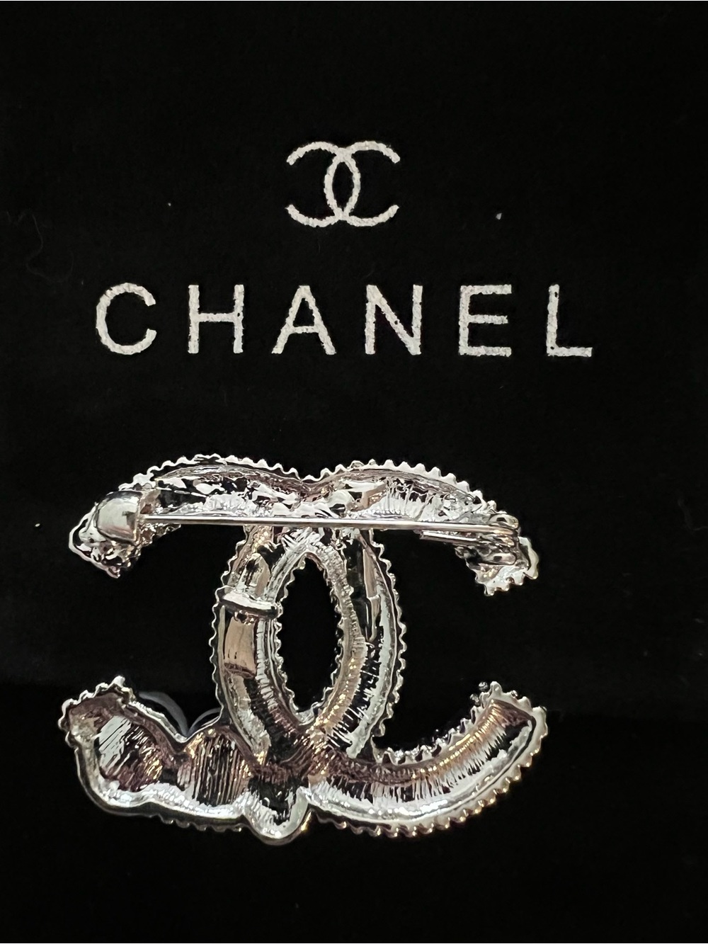CHANEL Black Enamel Double-C Brooch with Faux Pearls - Picture 4 of 7